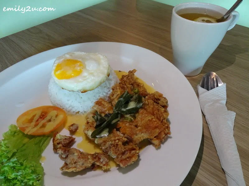 6. Butter Cream Chicken Chop with Rice