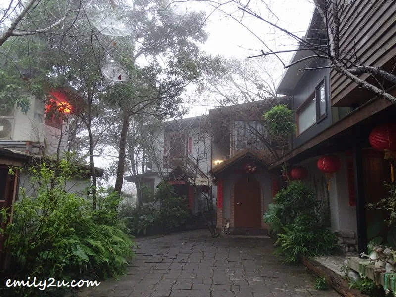 Hakka-styled Zhou Ye Cottage in Sanyi Township