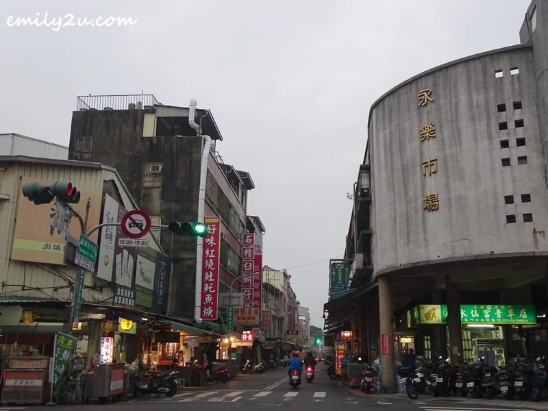 15 junction to YongLe Market in Tainan