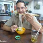 eating Ipoh chicken kway teow at Thean Chun Coffee Shop