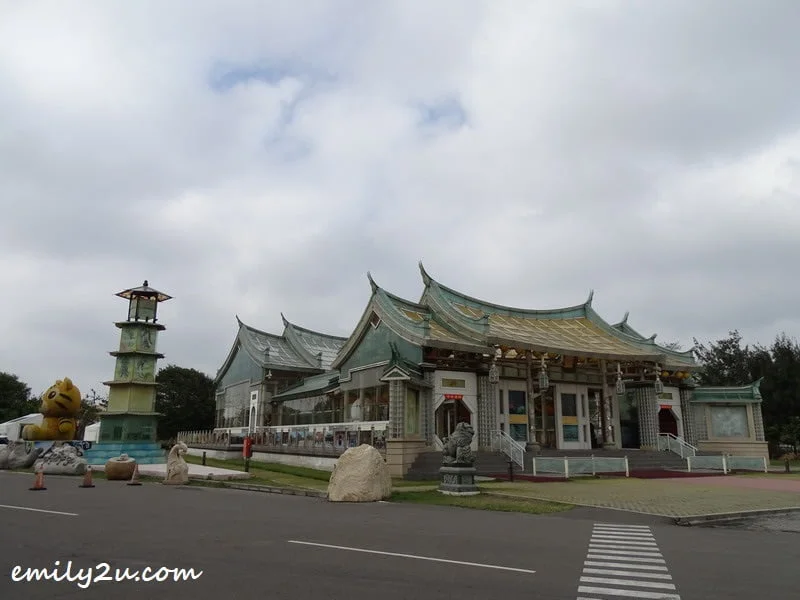 glass Mazu temple