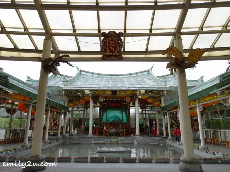 glass Mazu temple