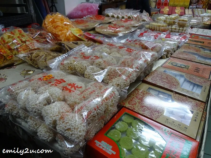 Chinese biscuits that are also available in Malaysia