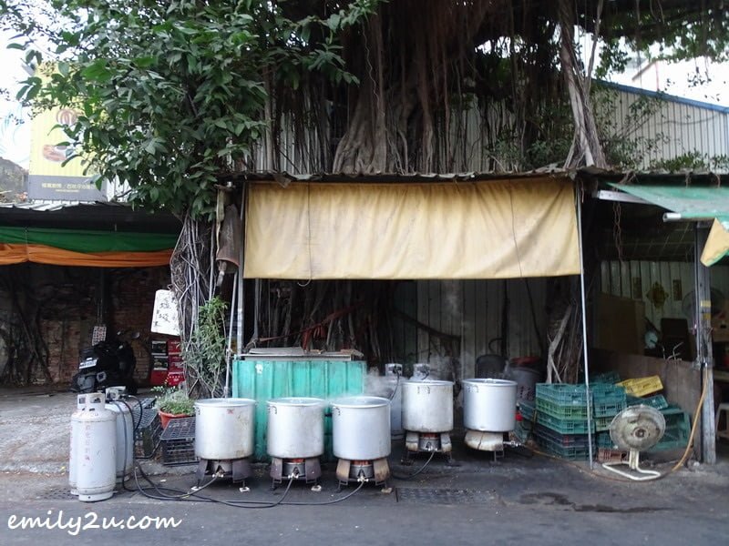 The Street Food Haven Of Guohua St, Where Can I Donate A Dining Room Set In Tainan Egypt