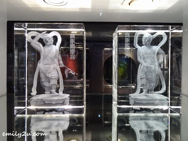 more items on display