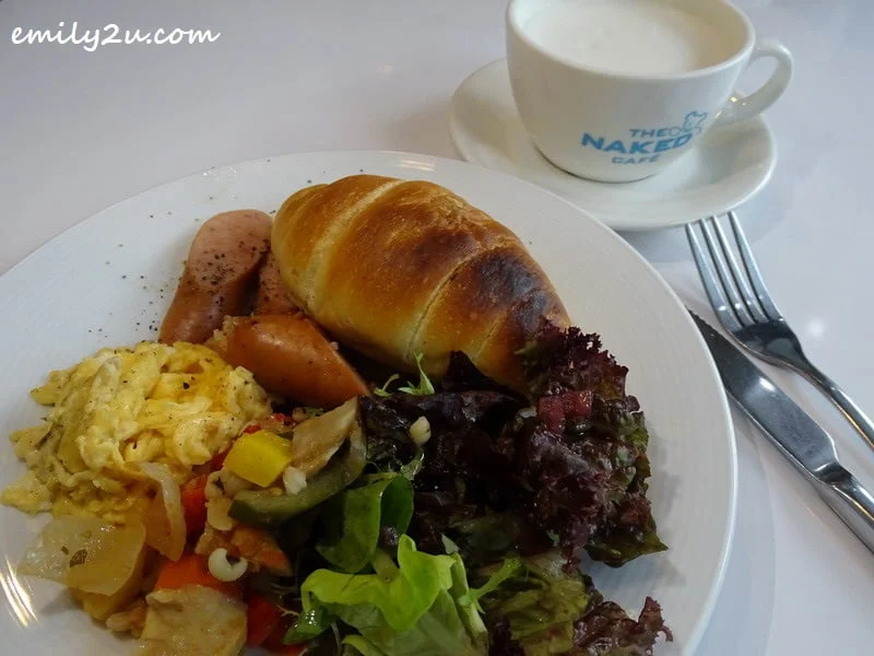  The Naked Cafe Chef Meal