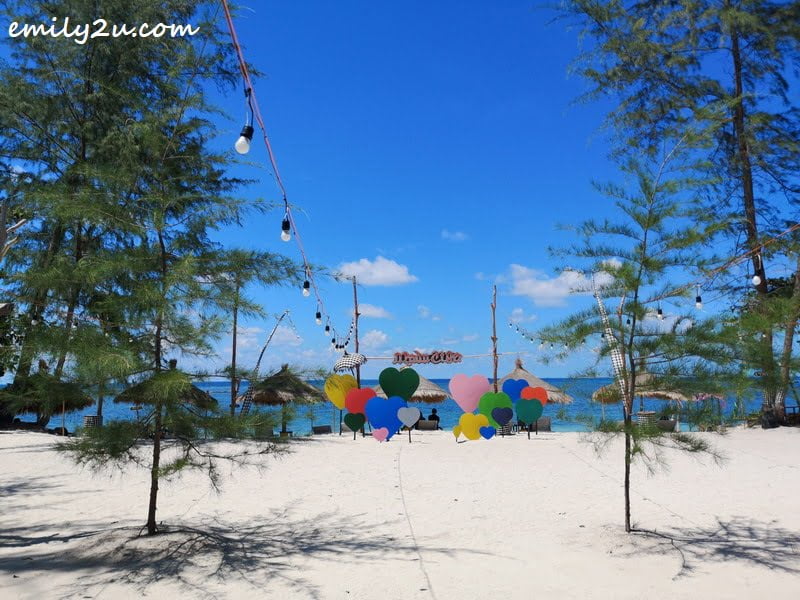 Madu Tiga Beach & Resort