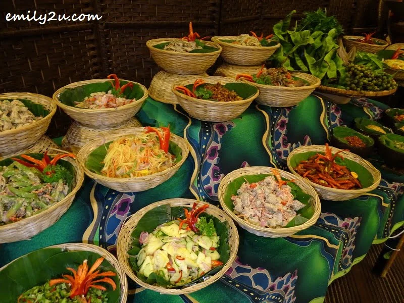  a selection of kerabu