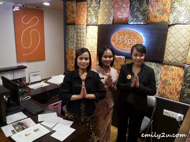 H'Spa staff