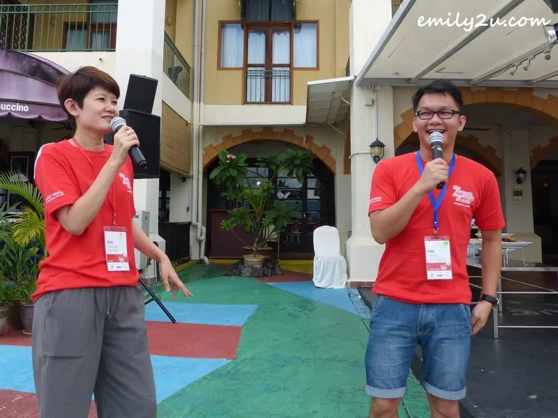  popular DJs Chiong Pei Pei (L) & Liang Kim Loong (R)