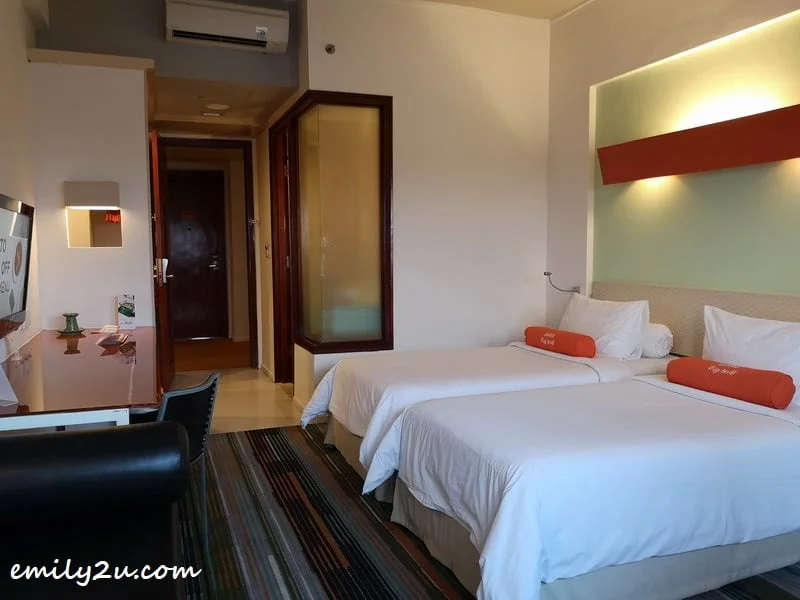 spacious room