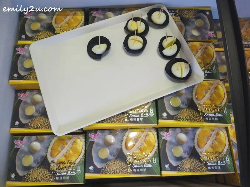 Good Chen Musang King Durian Snow Ball