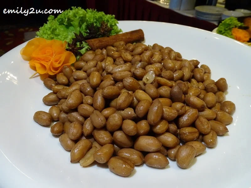 Boiled Peanuts