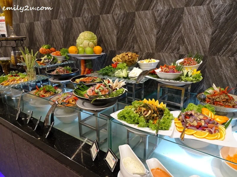 salad counter