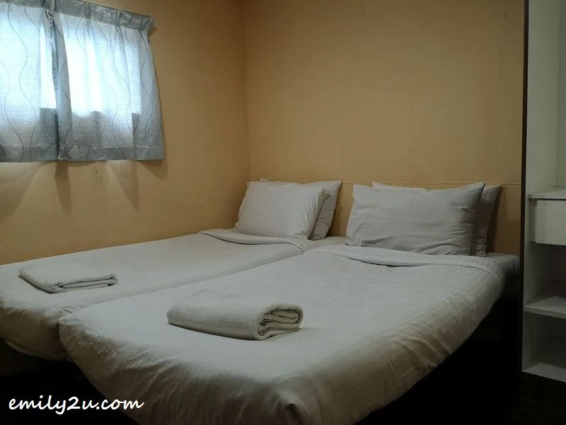 guest room