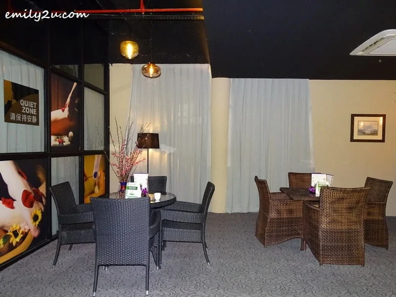 tea room