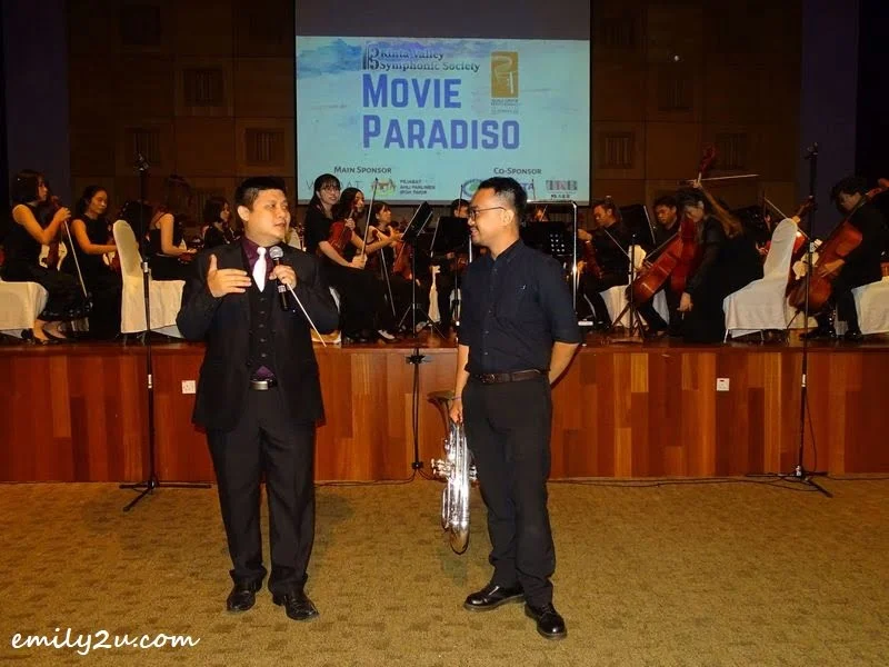 Conductor Norman Ong (L) with emcee Tan Tihn Chern