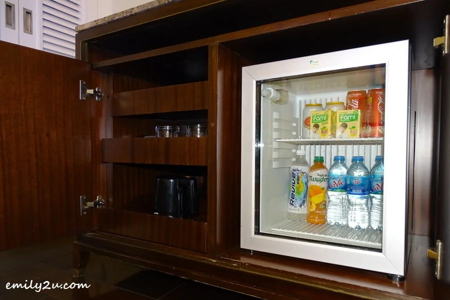complimentary mini bar