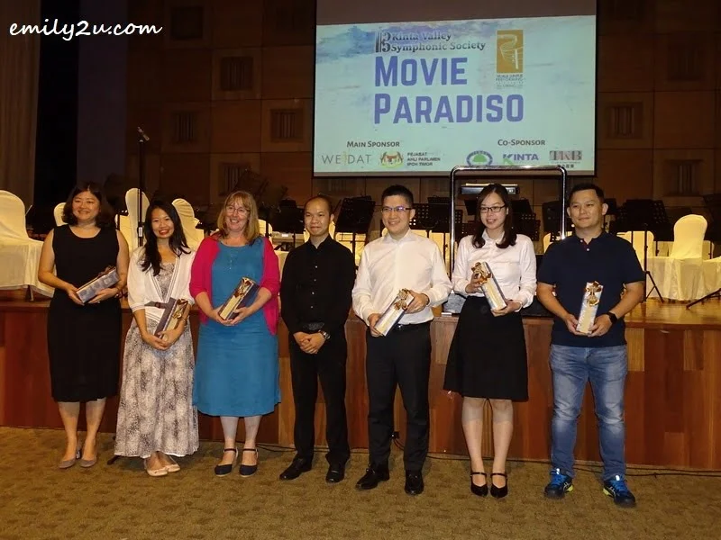 KVSS President Timothy Tan (centre) with sponsors of the event