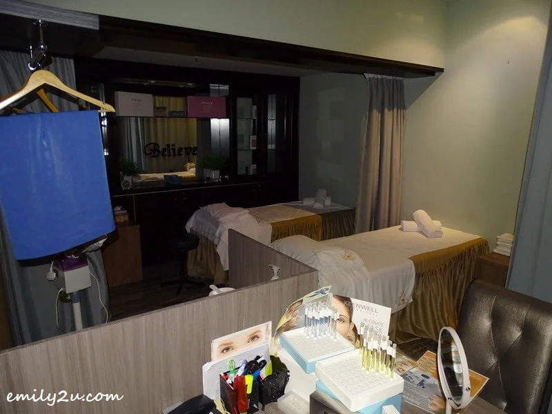 facial room