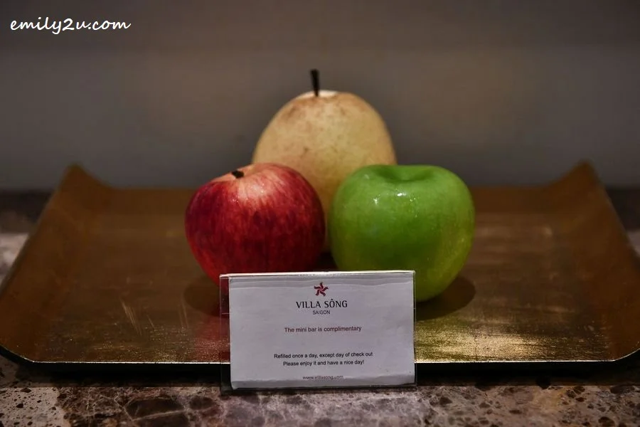 welcome fruit platter