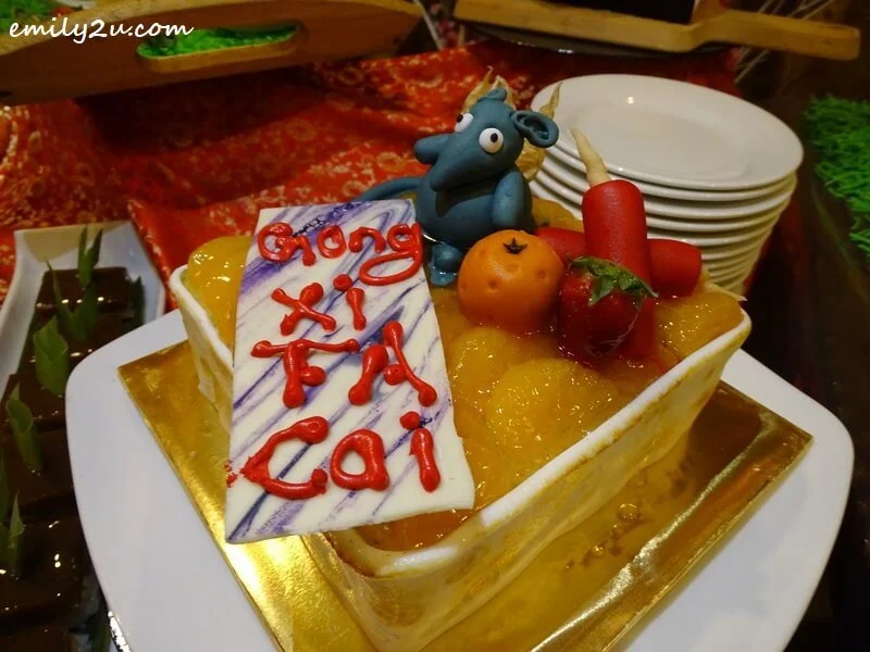 Prosperity Mandarin Orange Cake