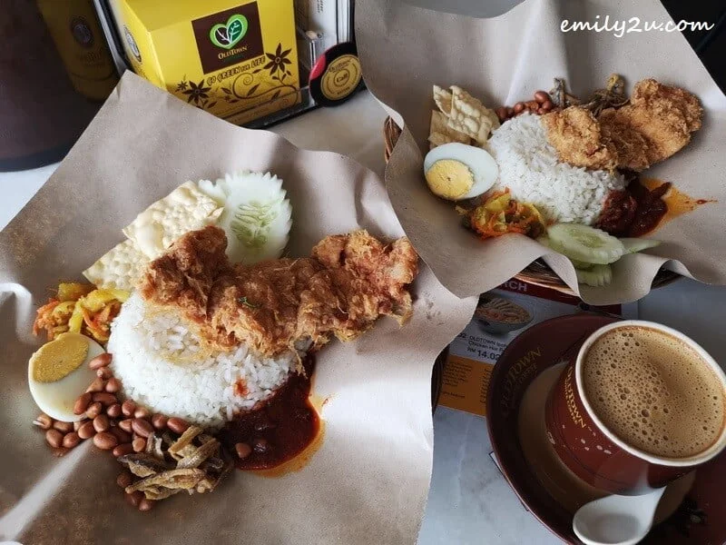 Buy 1 Free 1 Oldtown Nasi Lemak Fried Chicken with signature Oldtown white coffee