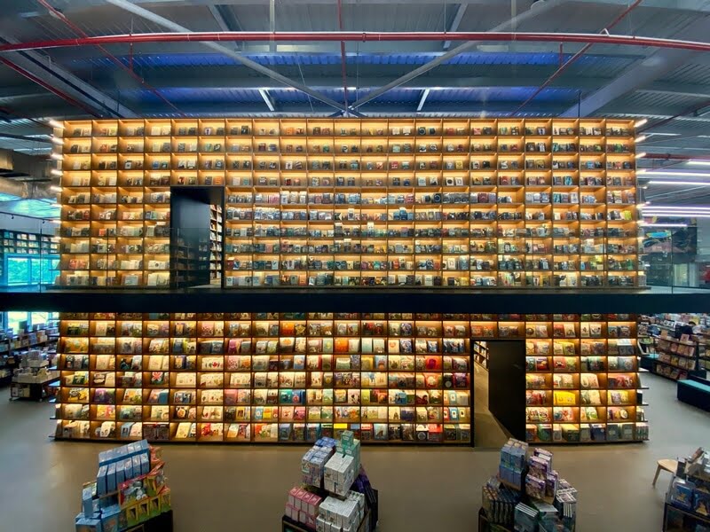  BookXcess Sunway Big Box  32,000 sq. ft. concept bookstore and its Box of Knowledge, the 7.5-metre tall bookshelves that hold a Children’s Cave
