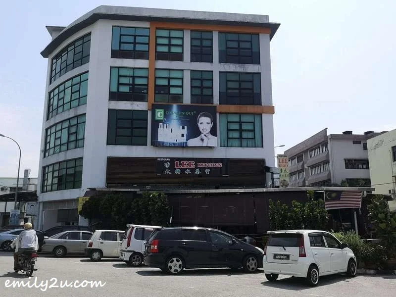 Lee Kitchen Restaurant