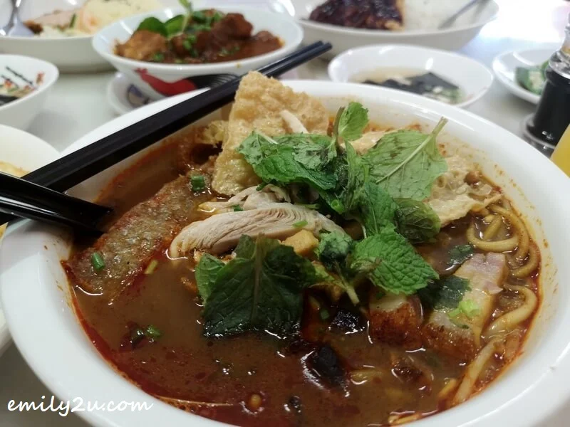 Sun Heng Special Curry Noodles