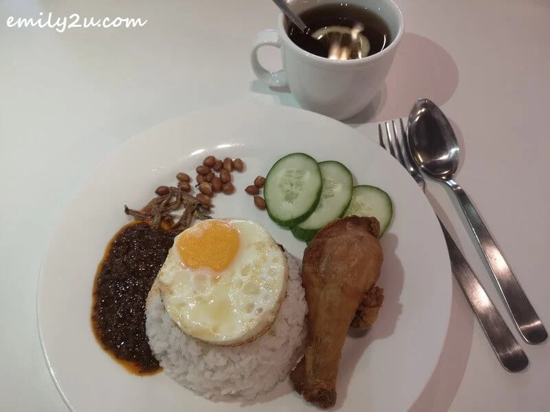 Nasi Lemak with Fried Chicken