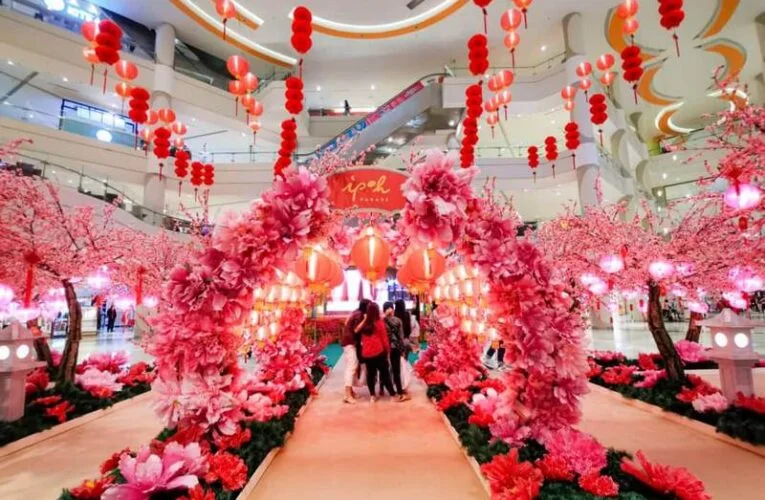 A Lunar Niu Year Photo Opportunity at Ipoh Parade