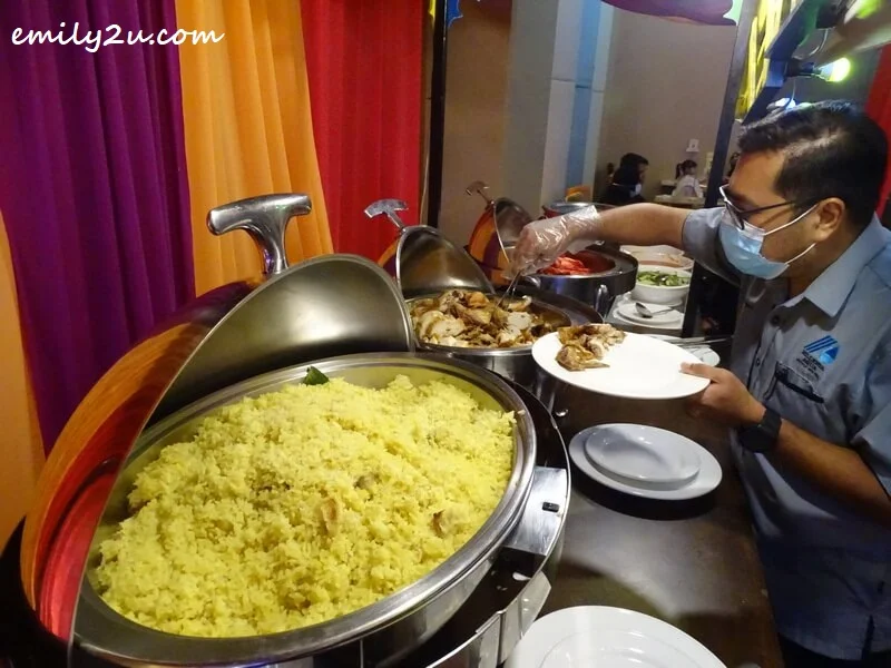 Nasi Ayam