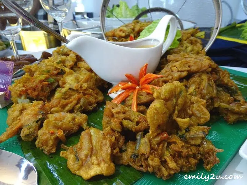 Kriok Kriok Cucur Udang (Pantai Remis)