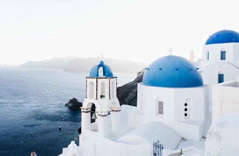 Travel To Greece With This Bucket List