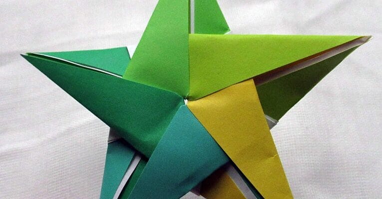 We can origami: FREE monthly fold