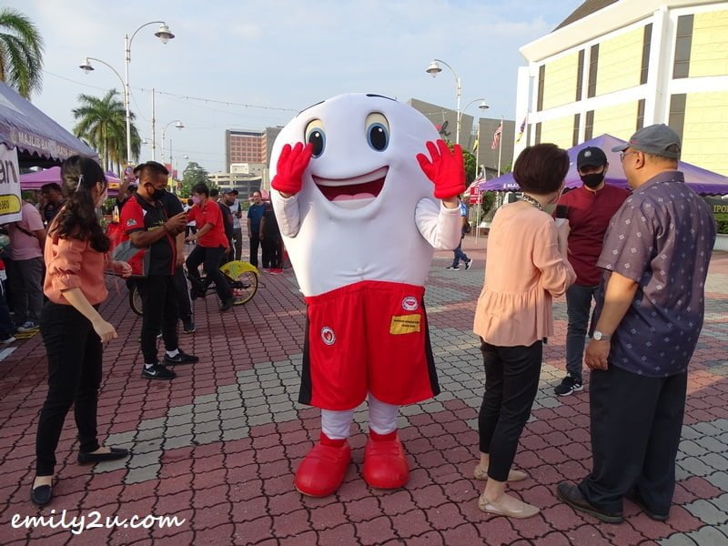 tooth mascot