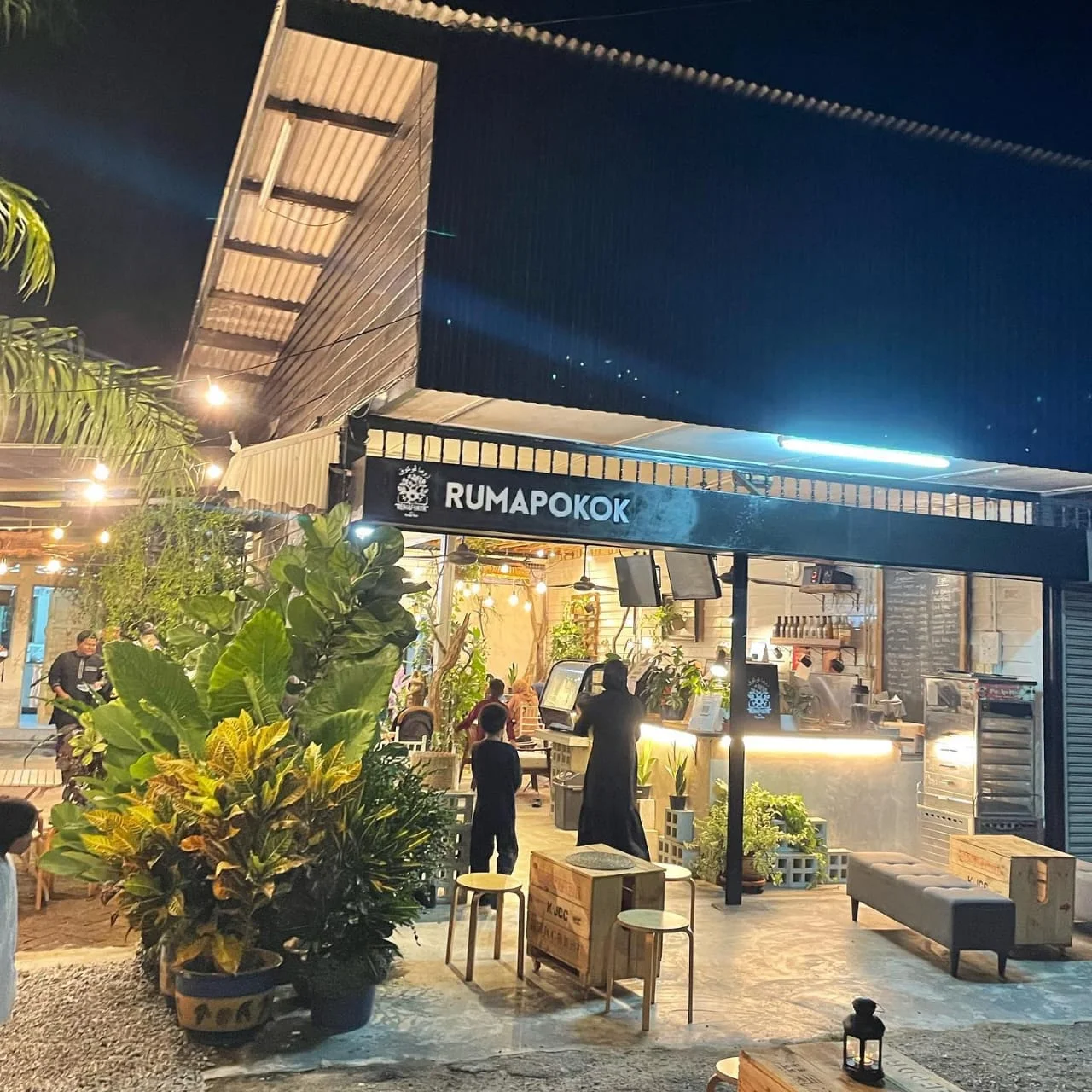 Ruma Pokok, Sepang