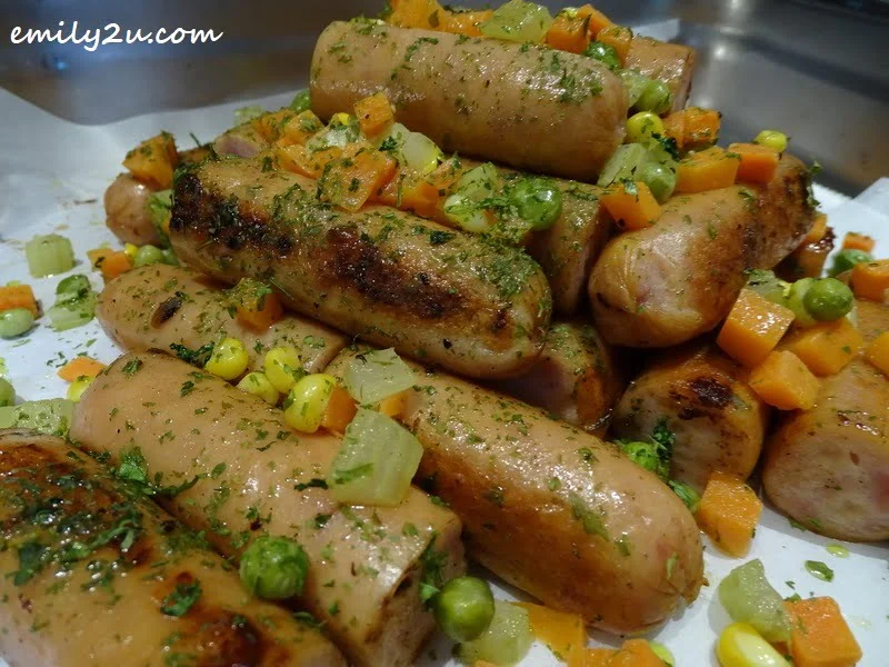 Grilled Chicken Cheese Sausages