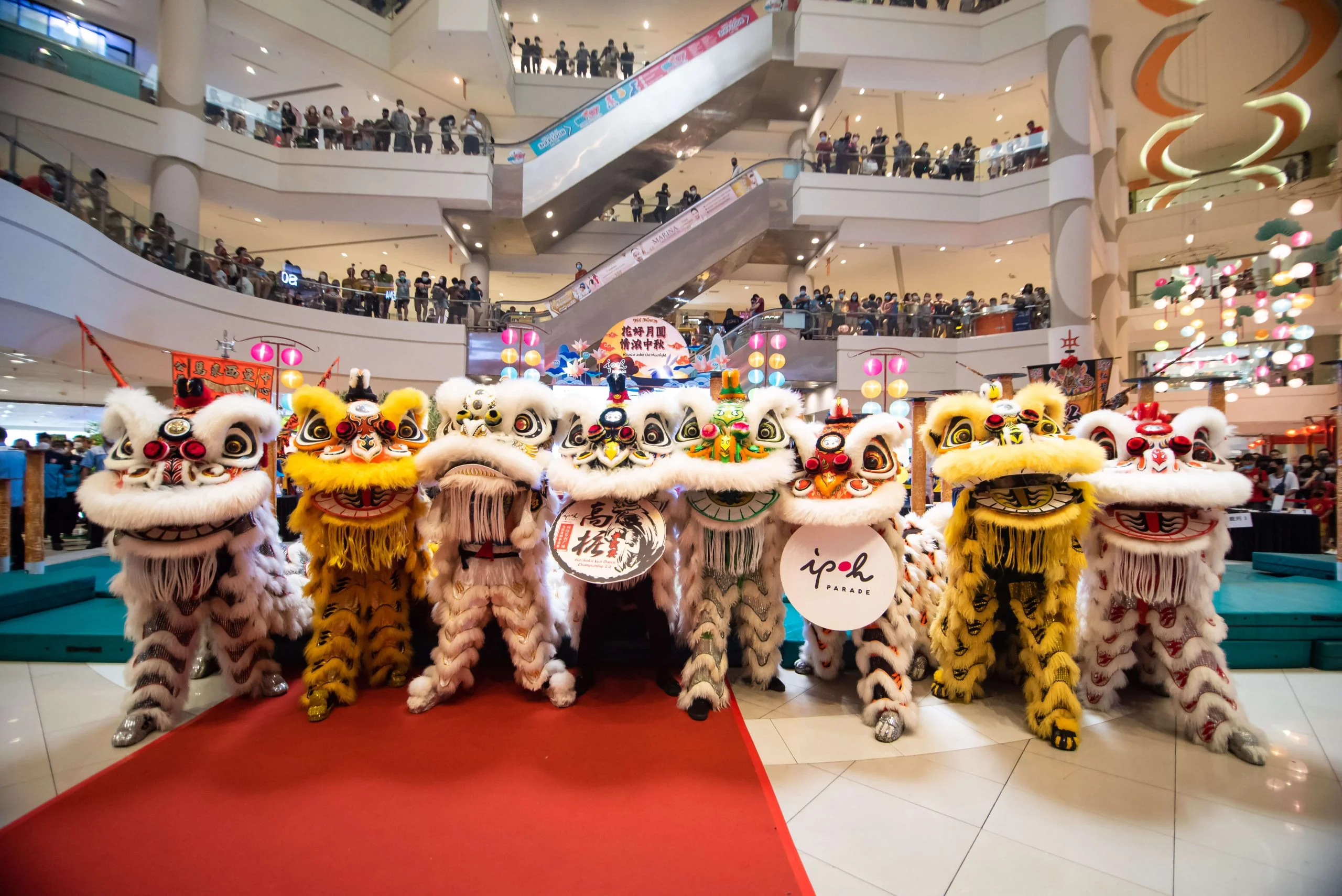 12 troupes from all over Malaysia took part in the Acrobatic Lion Dance Championship 2.0 at Ipoh Parade