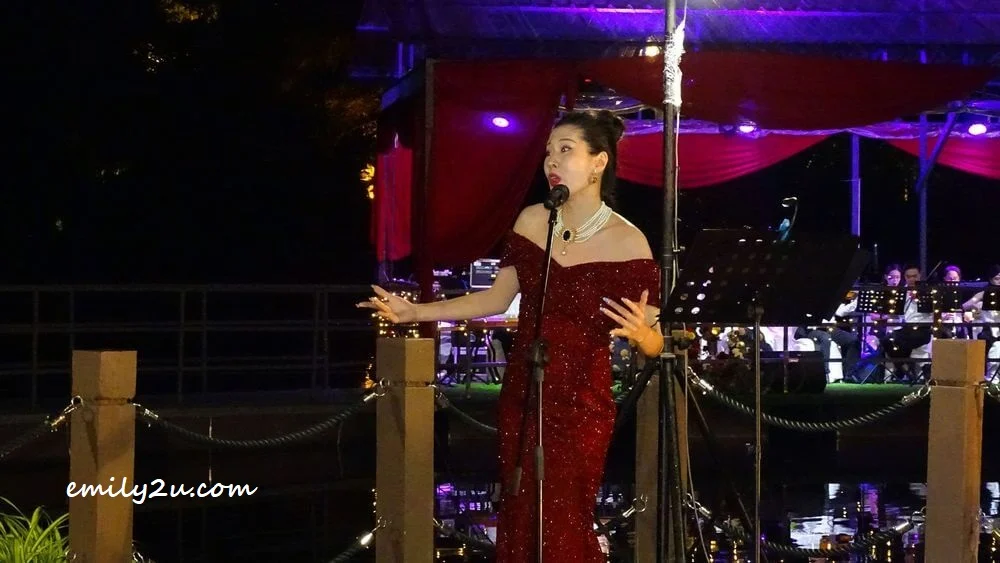 mezzo-soprano Jiayao Sun