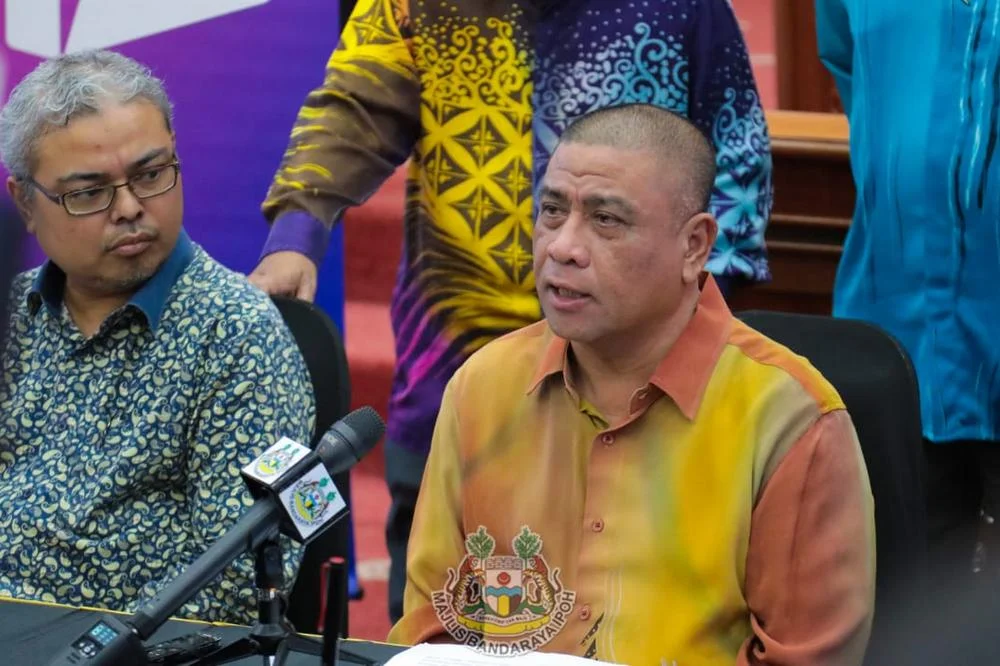 Perak Menteri Besar Datuk Seri Saarani Mohamad