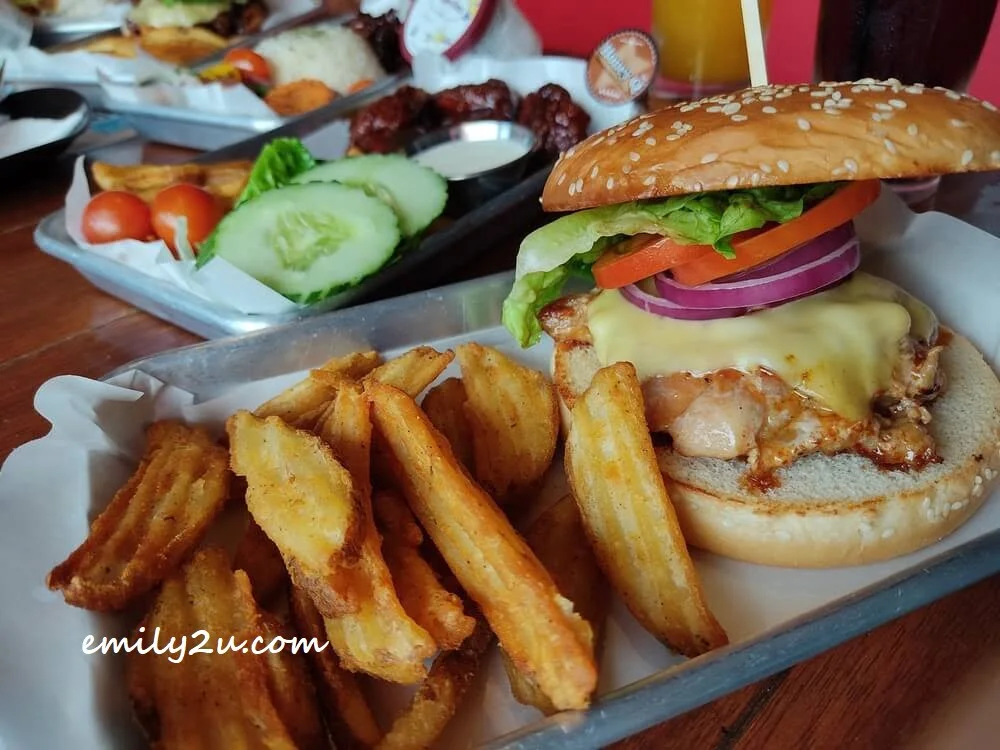 Supreme Grilled Chicken Sandwich in Thai Chilli, a Far East fusion of spicy Thai plus sweet & sour flavour to arouse your taste buds