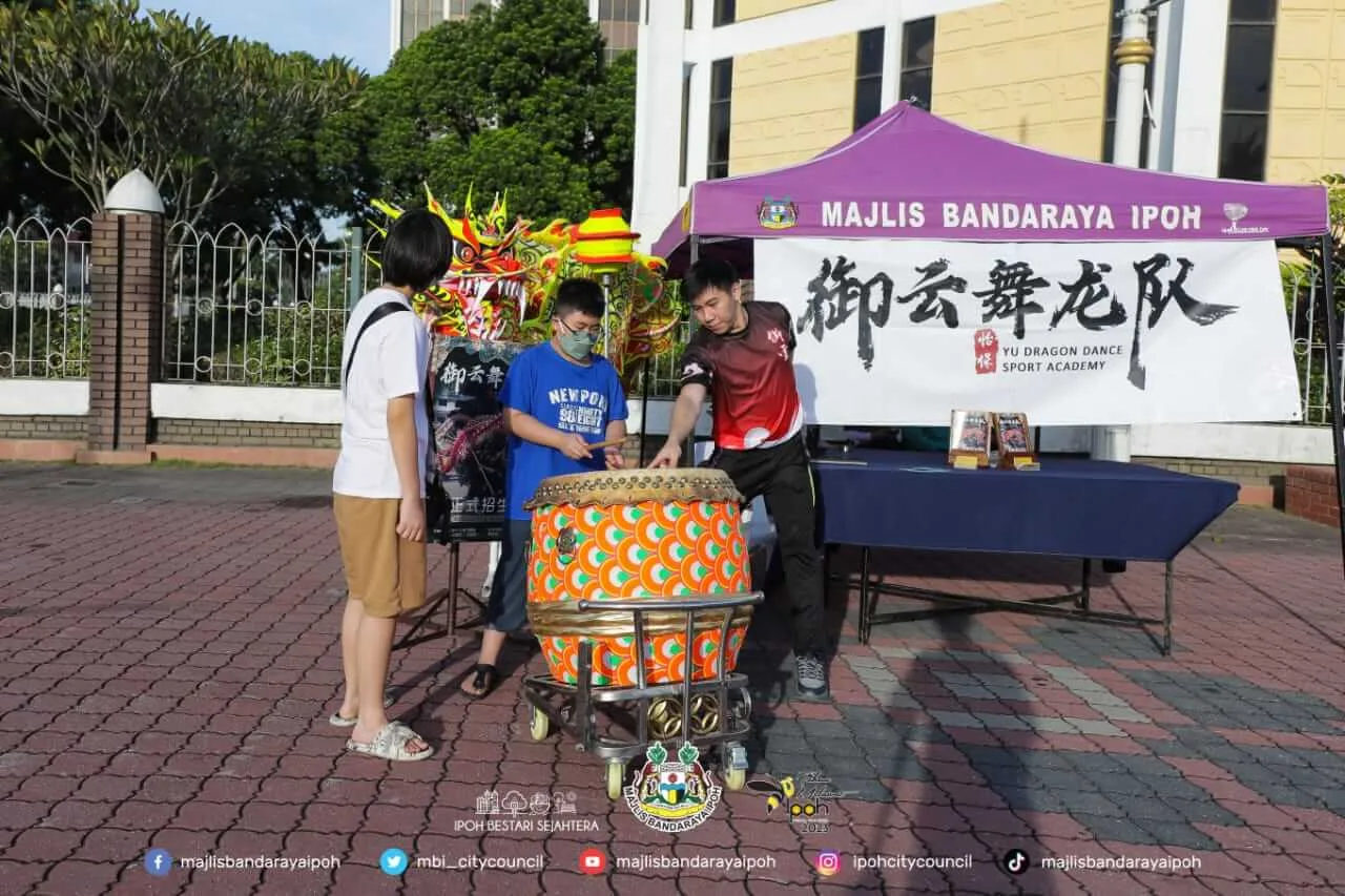 Yu Dragon Dance Sport Academy