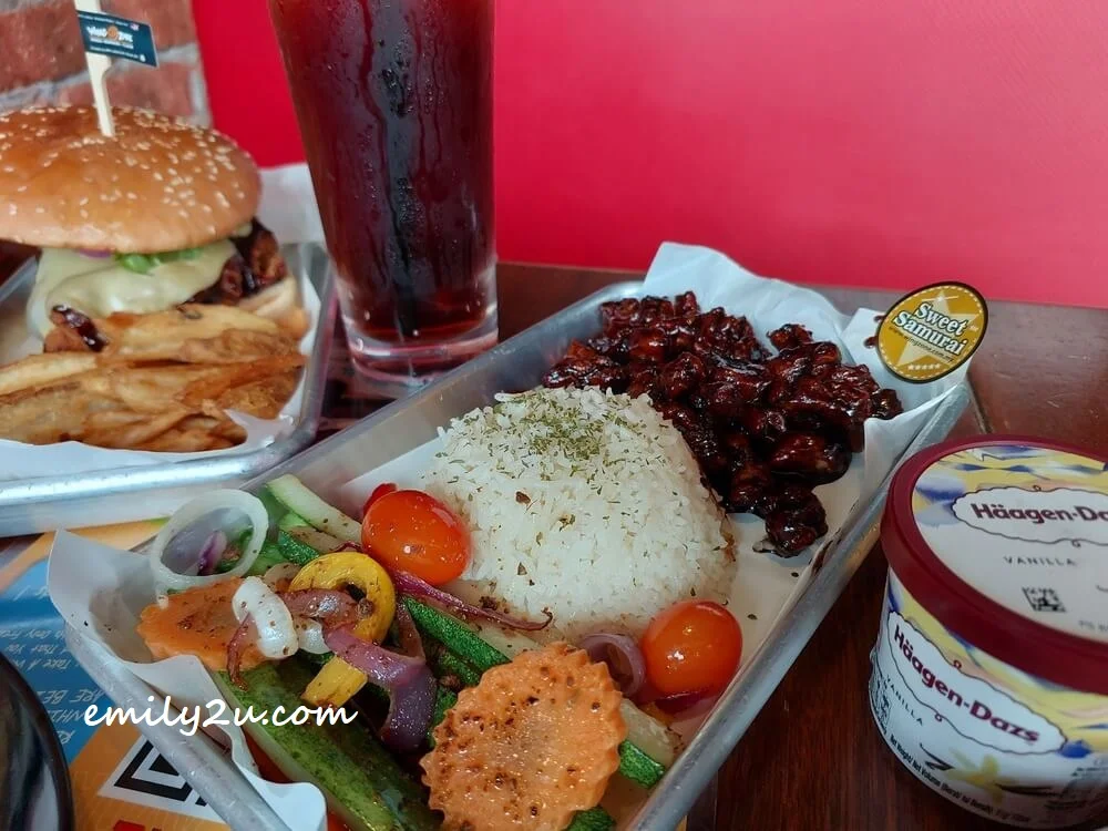 Green Meal Combo (100% plant-based strips) with aromatic rice and grilled vegetables. Its Sweet Samurai flavour  is a combo of soy, honey, ginger and Teriyaki 