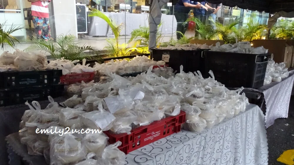 some of the bubur lambuk, cooked by gotong-royong style