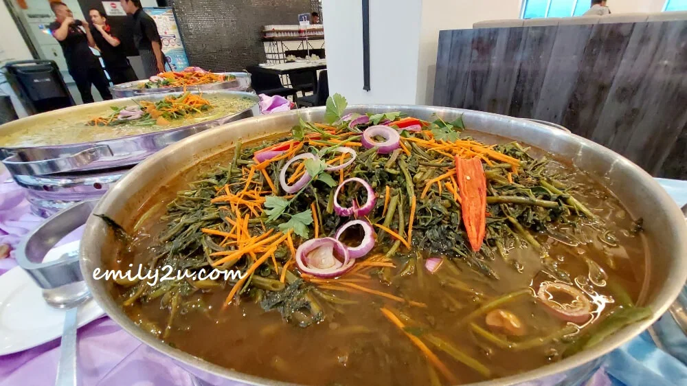 Kangkung Goreng Belacan