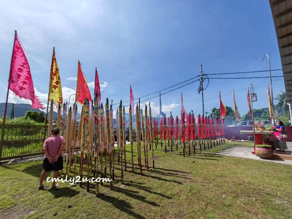 offering of dragon joss-sticks during the festival