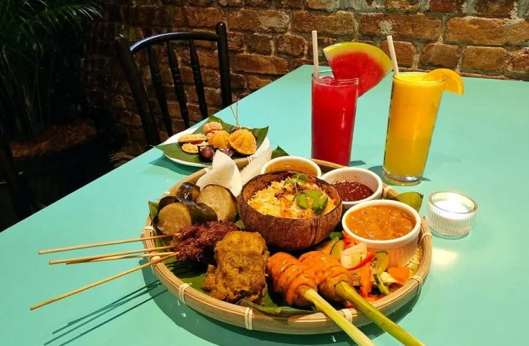 Delightful Raya Dulang Set with a Touch of Old World Charm at Crane KL Restaurant