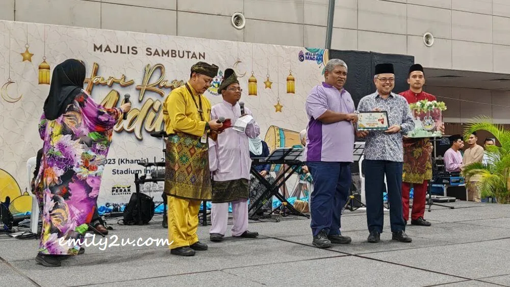 3rd prize lucky draw winner wins RM800 cash